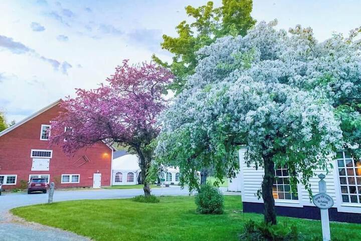 The Quechee Inn at Marshland Farm