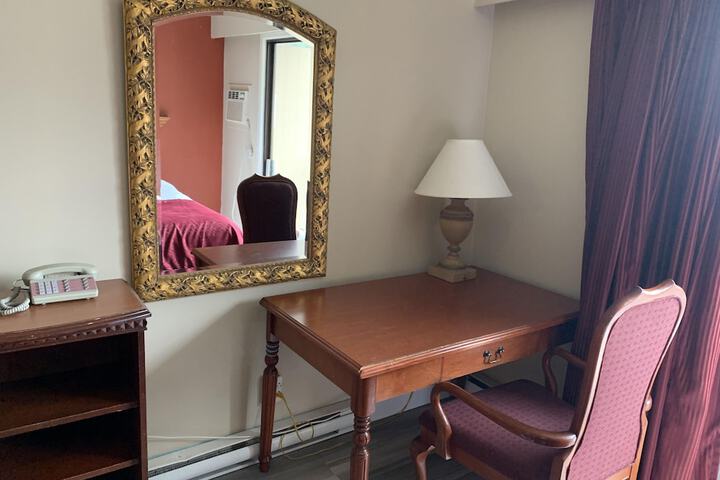 Room 29 of 46