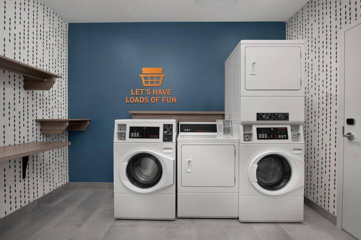Home2 Suites by Hilton Syracuse Liverpool Airport Area