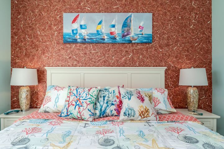 Awake on the Gulf - Gulf Front! Gaze Up at the Stars From Your Large Deck While Listening To The Waves Crash. 4 Bedroom Home by RedAwning