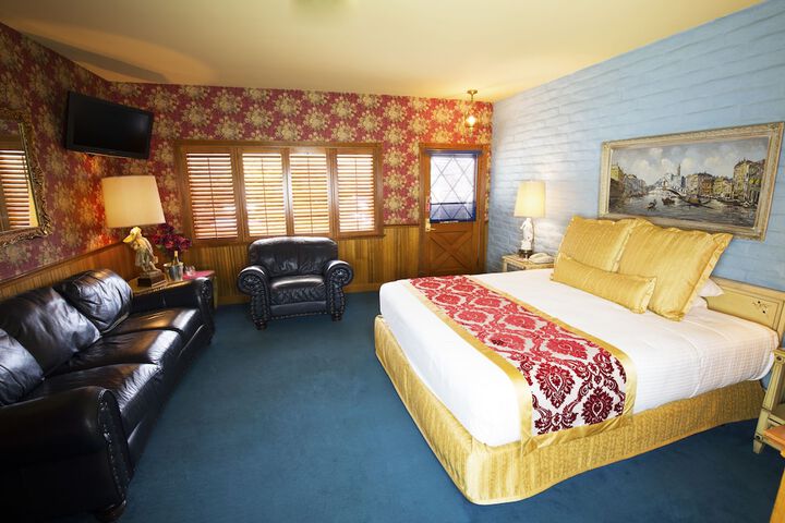 Room 281 of 461