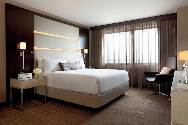 Room 20 of 66