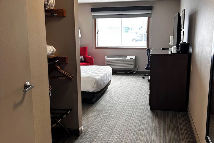 Country Inn & Suites by Radisson Baxter, MN
