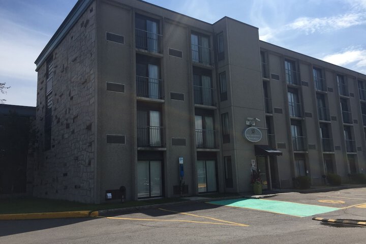 Hotel 13 of 127
