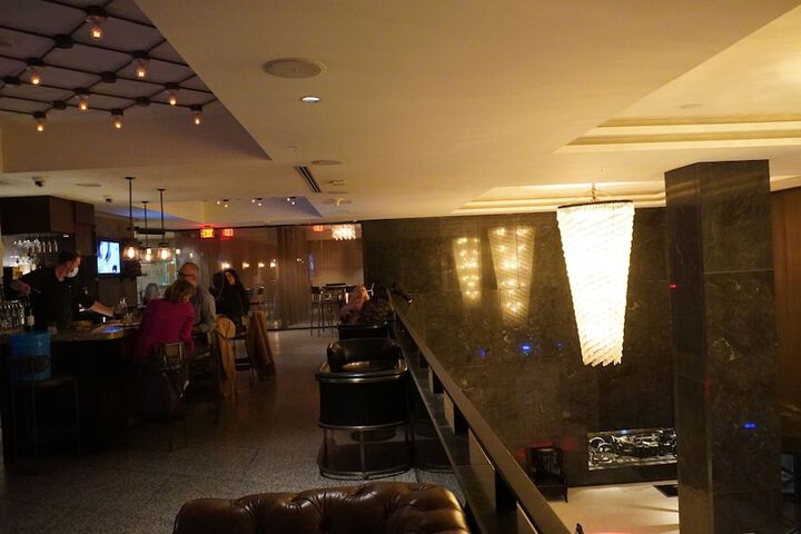 Metropolitan at the 9 Autograph Collection