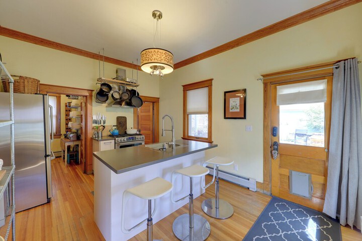 Home in Downtown Idaho Springs: 2022-01