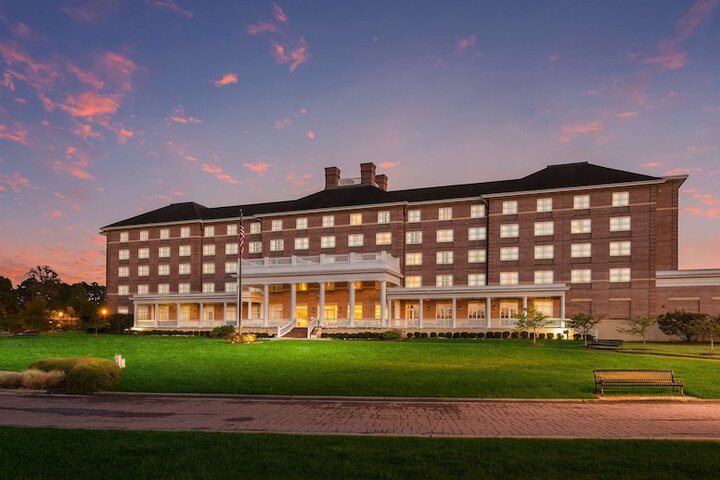 Hotel 9 of 73
