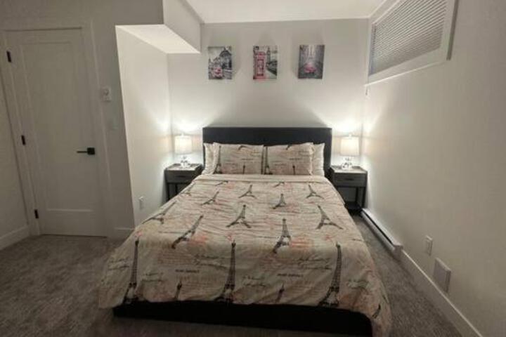 The Royal Bay Escape: Cozy 2 bedrooms garden suite