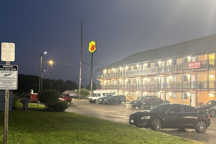 Hotel 2 of 20