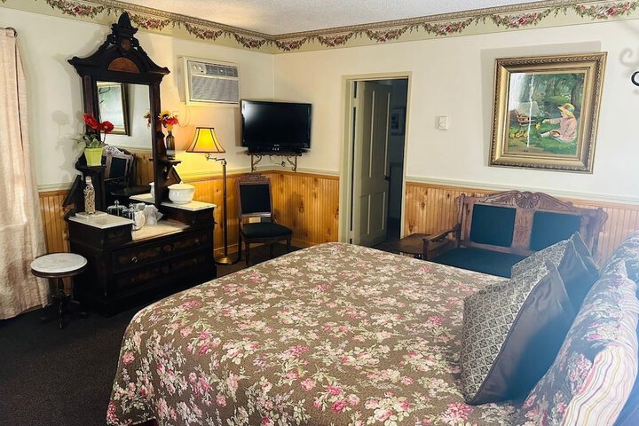 Gunn House Hotel