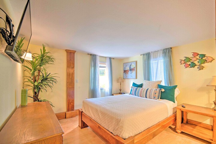Riverfront Apt w / Kayak Launch in Dunnellon