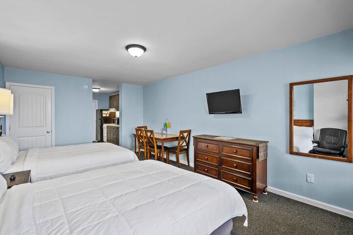 Room 47 of 78