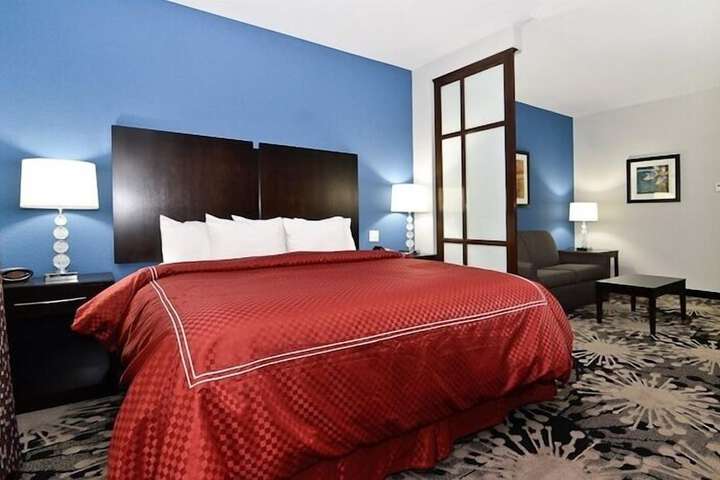 Comfort Suites Greenville