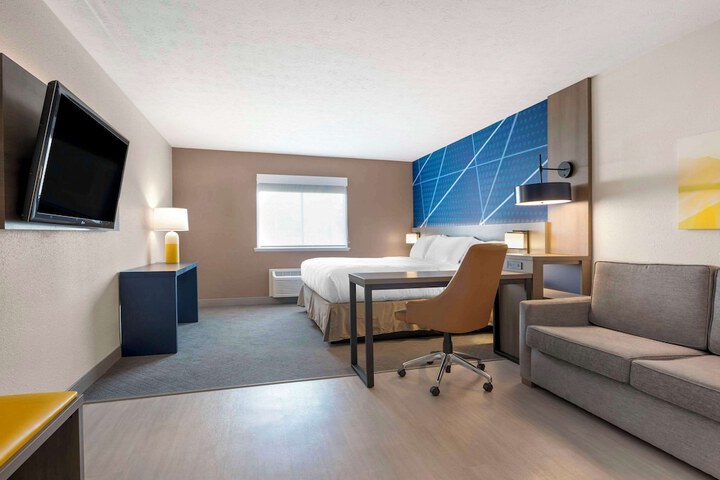 Room 30 of 45