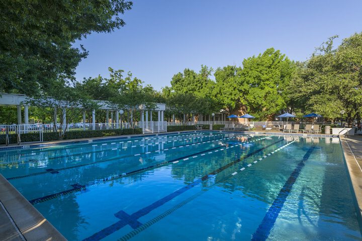 Pool 4 of 35