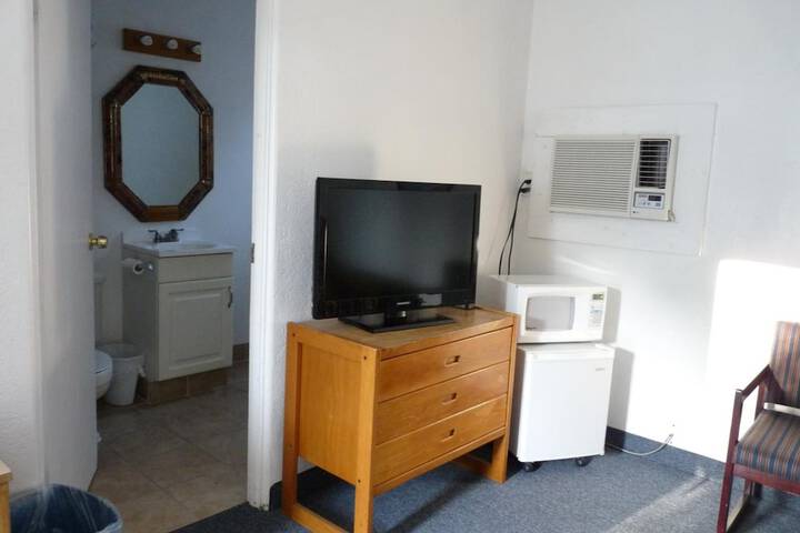 Room 14 of 44