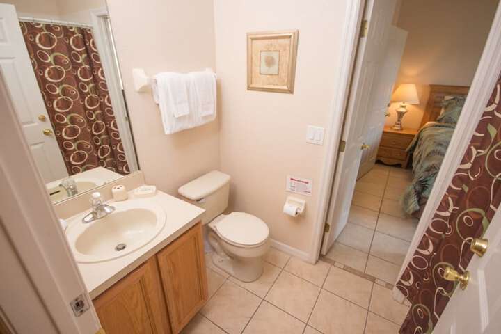 Room 8 of 22