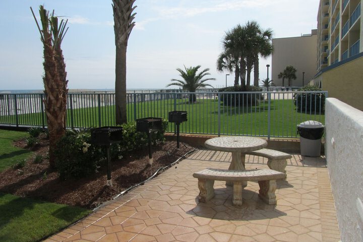 Terrace/Patio 73 of 81
