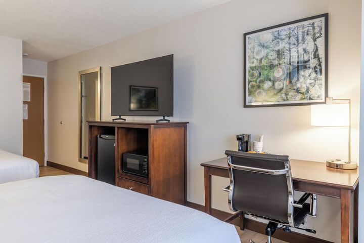 Best Western The Inn at Sharon / Foxboro