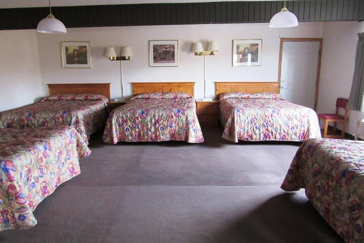 Room 38 of 50