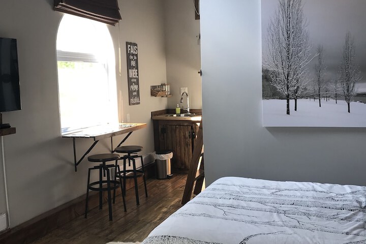 Room 28 of 95
