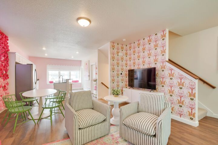 2 Mi to TBK Bank Sports Complex: Townhome w / Patio