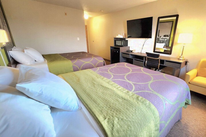 Room 15 of 27