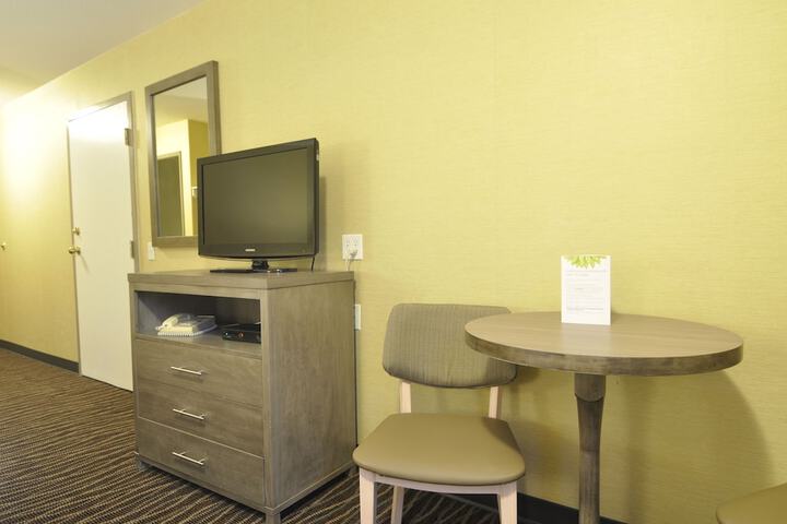 Super 8 by Wyndham Revelstoke BC