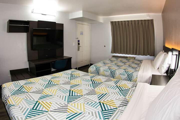 Room 10 of 35