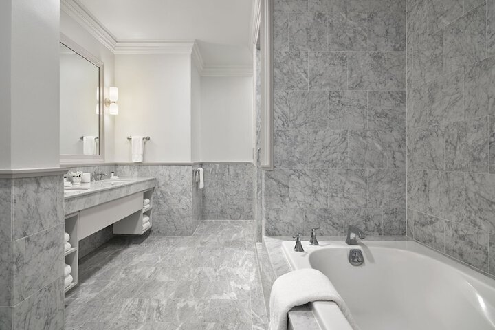 Royal Park Hotel