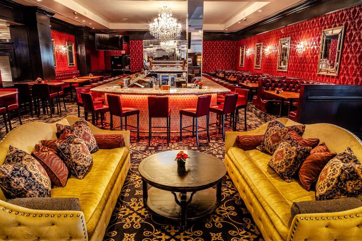 The Antlers a Wyndham Hotel