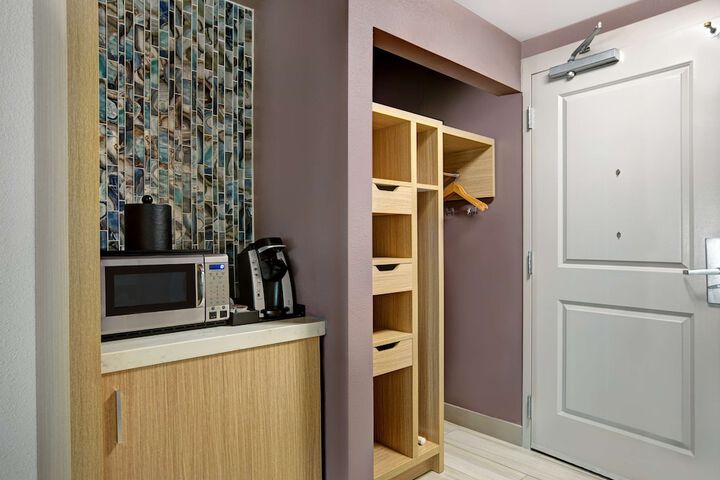 Room 26 of 56