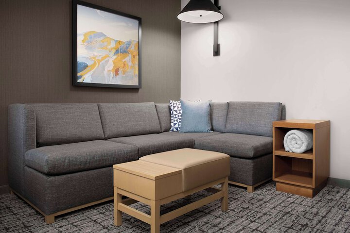 Hyatt Place Boulder / Pearl Street