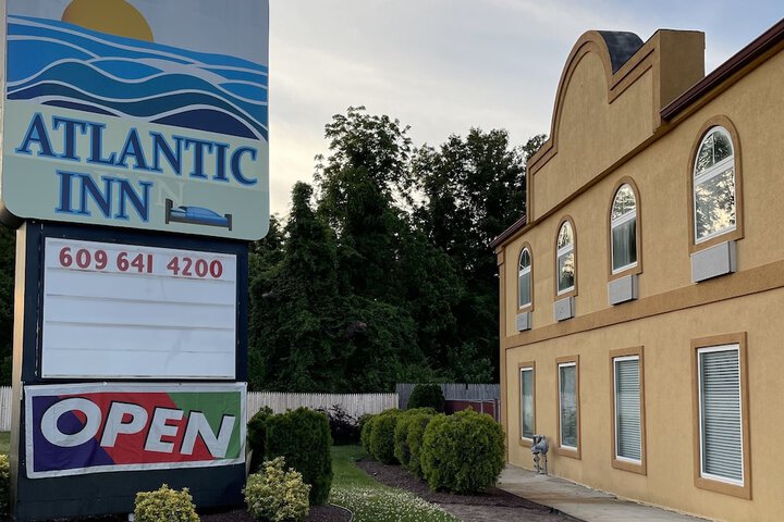 ATLANTIC INN