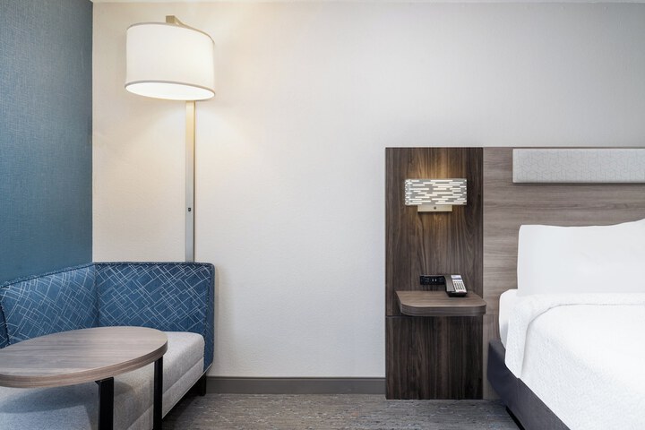 Holiday Inn Express Hotel & Suites Bozeman West by IHG