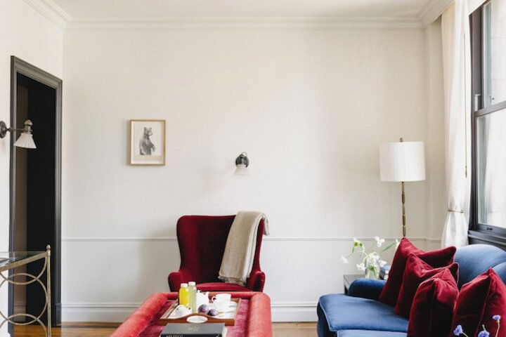 Room 44 of 73