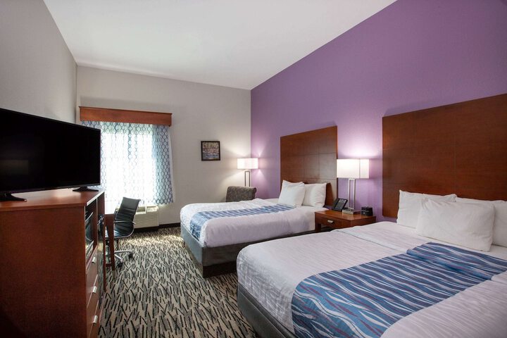 Room 16 of 35