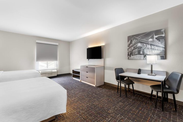 Brentwood Suites Nashville an Ascend Collection Hotel