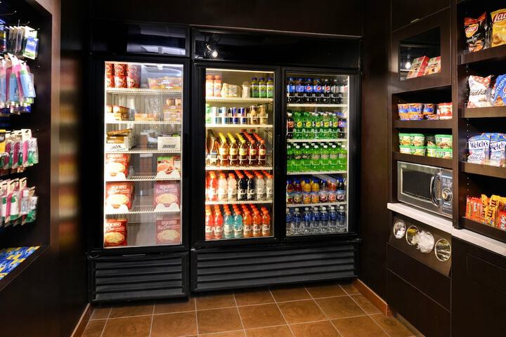Country Inn & Suites by Radisson Brown Deer - Milwaukee North