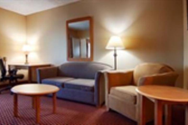 BEST WESTERN SYRACUSE AIRPORT INN
