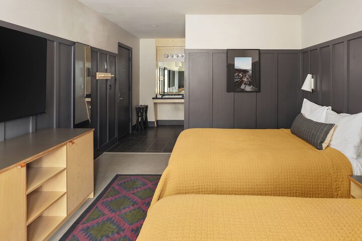 Room 30 of 119