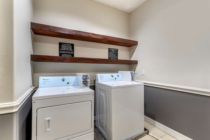 Best Western Sugarland Inn