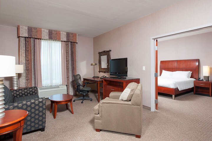 Room 16 of 32