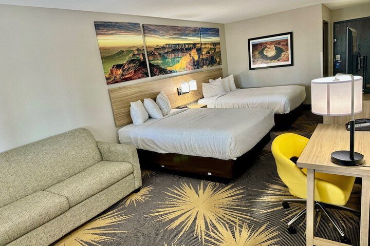 Days Inn by Wyndham Williams