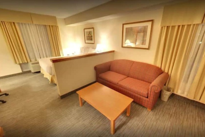 Room 63 of 77