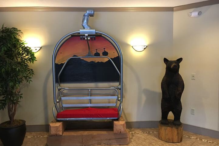 Hotel Interior 18 of 49