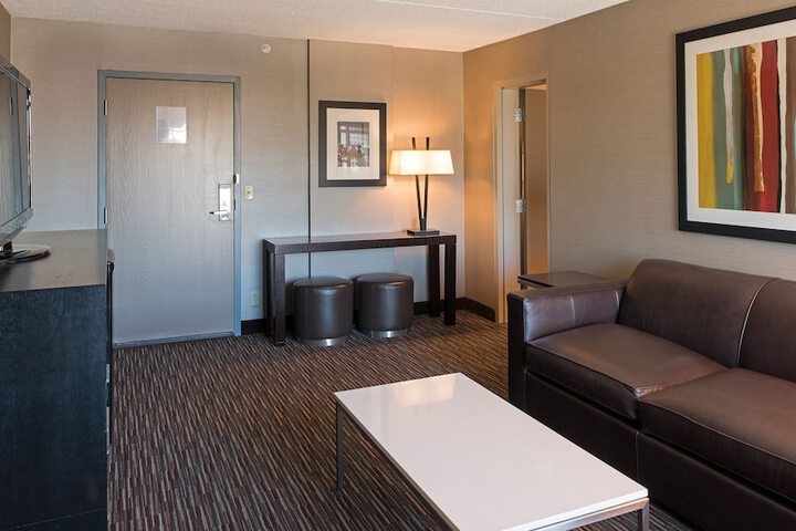 Room 26 of 55