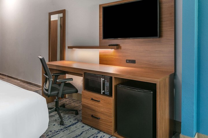 Room 26 of 31