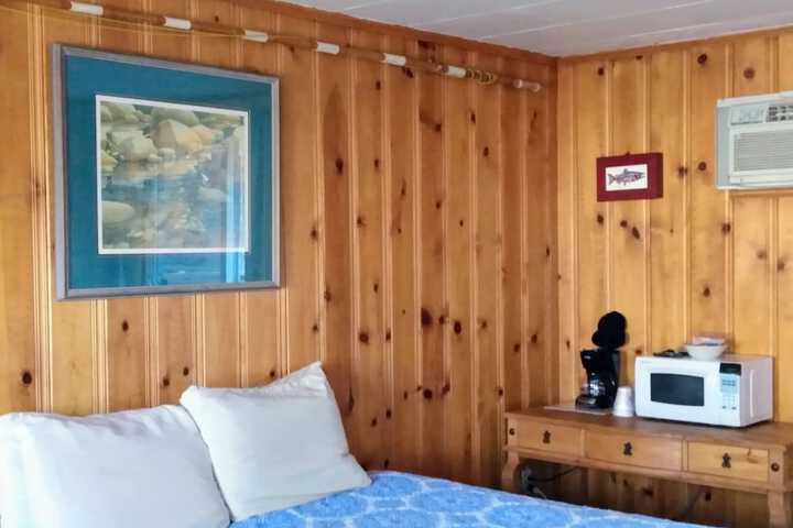 Room 59 of 85