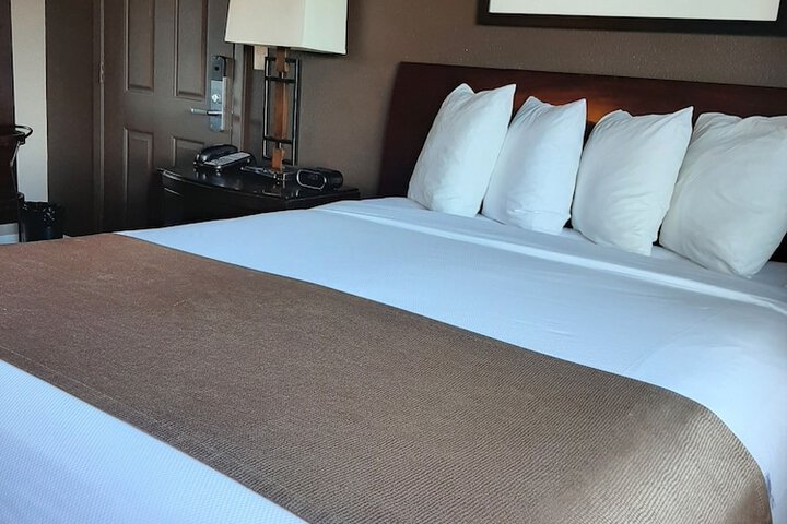 Room 56 of 60